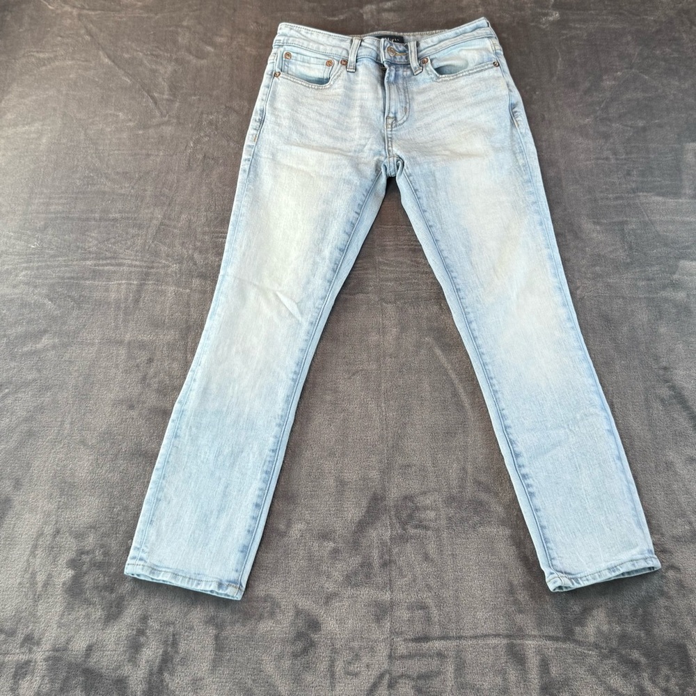 Aeropostale Women's Jeans Size 27/28 Size 4 Light Wash Skinny Jeans